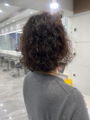 -镁连社·美联社