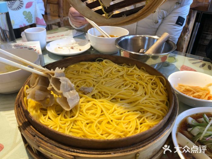 王云花羊架莜面馆(青山店)钢丝面图片