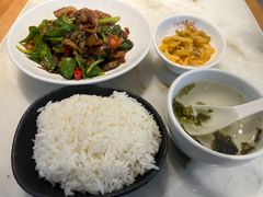 小炒肉配饭-浙味观杭州海鲜面(钱江新城高德置地店)