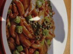 -渝是乎酸菜鱼·川渝小炒(新世界百货望京店)