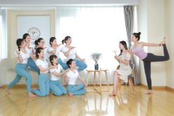 -亚太瑜伽普拉提学院