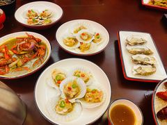 -虾弄弄海派小龙虾·牛羊蝎子火锅