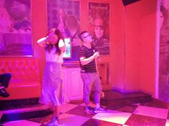 -圣地雅歌KTV(市府广场店)