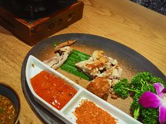 -麦麦山云南菜(复地活力城店)