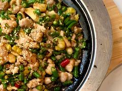 石锅花椒兔-周三的情书花园餐厅(江北店)