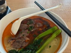 红油牛肉面-翡翠拉面小笼包Crystal Jade(上海浦东国际机场T1店)