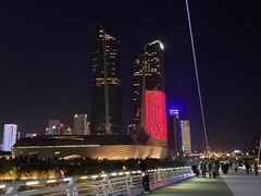 -南京眼步行桥