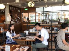 -ROAST coffee & eatery