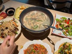 -缘生态云南菜·野生菌庭院餐厅(华侨城店)