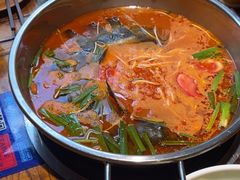 -快活林酸汤鱼鲜品火锅店(甲秀楼店)