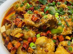 -芳芳餐厅(白沙路店)