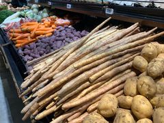 -哈尔信食品超市(哈尔滨王府井购物中心店)