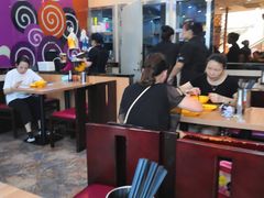 大堂-小杨生煎(金山百联购物中心3楼店)