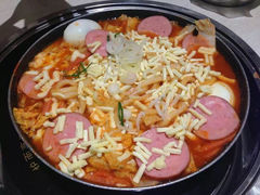 -三清洞摩西韩式年糕火锅(威高广场店)