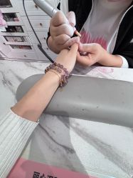 -丽心自助美甲美睫