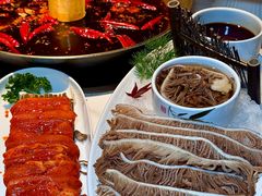-小龙翻大江文化火锅(宽窄店)