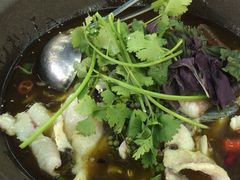 -九门寨石锅鱼烤鱼