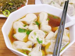 酸汤馄饨-老边饺子馆(北京南站1店)