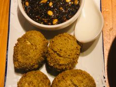 -野山舂·贵州现舂酸汤火锅(鸿通城店)