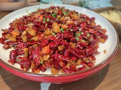 -有红鸡毛店·川菜(建设路店)