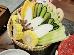 -小天鹅火锅·一线江景洪鼎旗舰店(洪崖洞店)