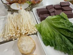-安吉美渝石锅鱼(芜园西路店)