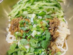-聚合鑫东北熏酱熟食麻辣面(长阳店)