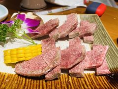 厚切牛舌-不倒翁炭火烧肉(永安里店)