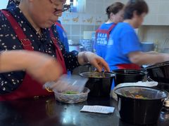 -镇南锅盖面馆(解放路店)