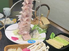 -得意咚瓜·顺德鱼生·冬瓜火锅(深圳首店)