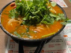 -肥汁米蘭香港米线(定西路店)