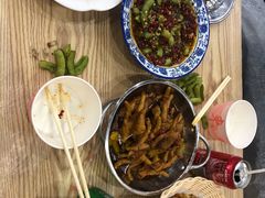 -江城燕子大排档(江汉路步行街店)