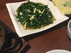 -小菜园新徽菜(芜湖万达店)