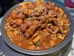 -徐记小怪兽肉蟹煲(中央大街店)
