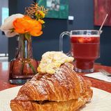 不穿正式点都不敢进这家gaga😅