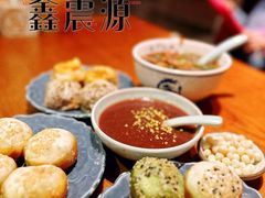 -鑫震源·苏式大虾生煎(山塘街店)