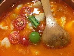 -云海肴·汽锅鸡·云南菜(天山百盛优客店)