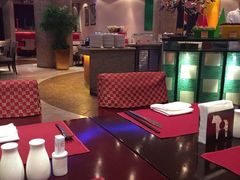 -咖啡苑自助餐厅·中国大饭店
