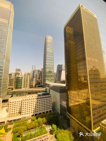 90年开业的酒店,翻新以后装修还是较新