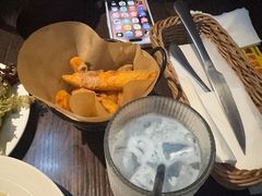 -The Cheebat 锌吧·Bistro(体育西店)