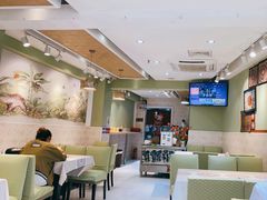 大堂-丽丽三鲜螺蛳粉(田林路店)