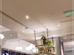 -港丽餐厅(高德置地店)