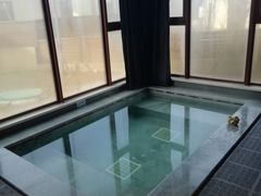 -大连金石滩绿发温泉假日酒店