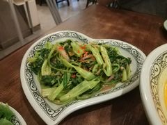 马拉盏炒通菜-大头虾越式风味餐厅(光明广场店)