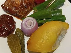 -川骄海鲜自助(王府井奥莱UP TOWN店原世界之花店)