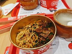 -万方圆拌粉瓦罐汤(恒茂华城店)