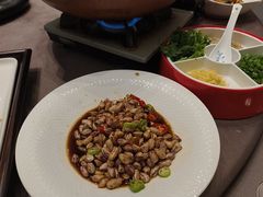 -香山湖家家宴(中山陵店)