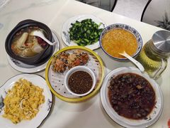 -七的湖·晚芳亭·阳澄湖农家菜·大闸蟹(莲花岛店)