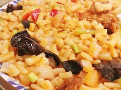 -巴依兄弟西域美食(机场店)