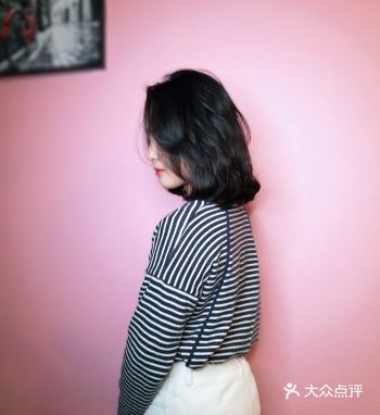 烫发吹吹干系列。 整体——   由于发长的限制